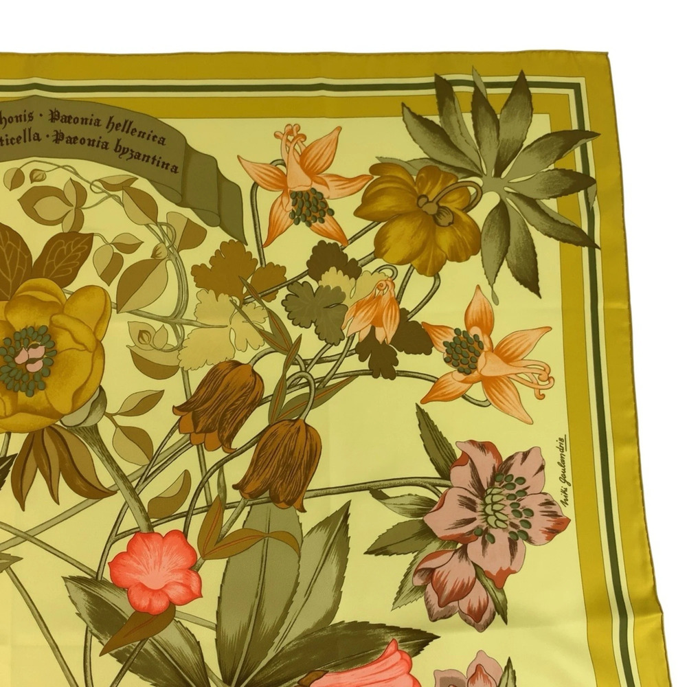 HERMES Yellow Silk Scarf - Picture 5 of 7